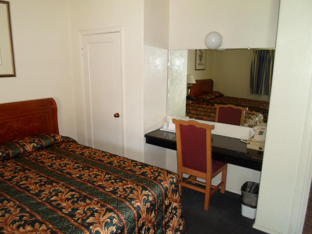 Budget Inn Morgan Hill Pokoj fotografie